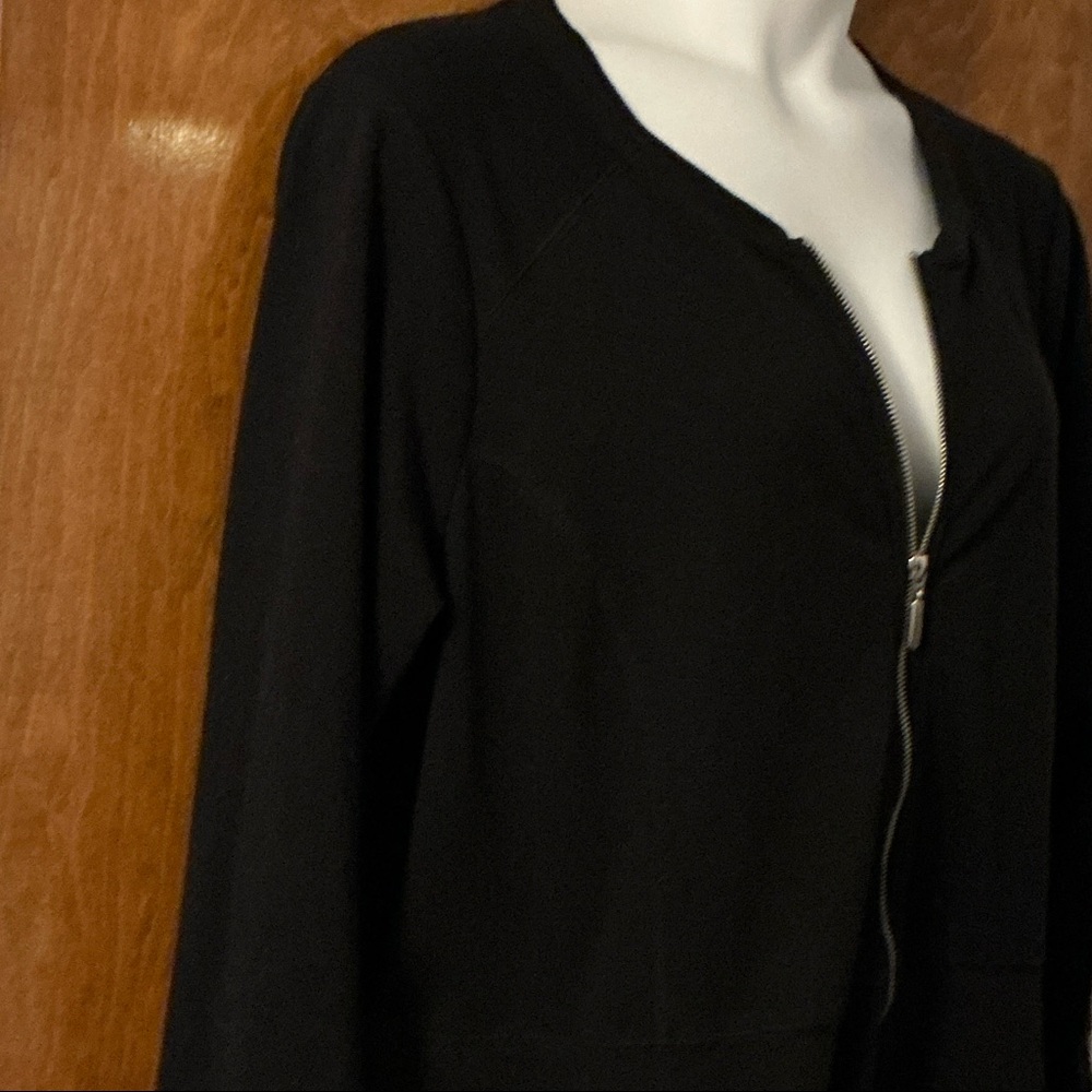 Elegant Black Bomber Jacket - Picture 3 of 7